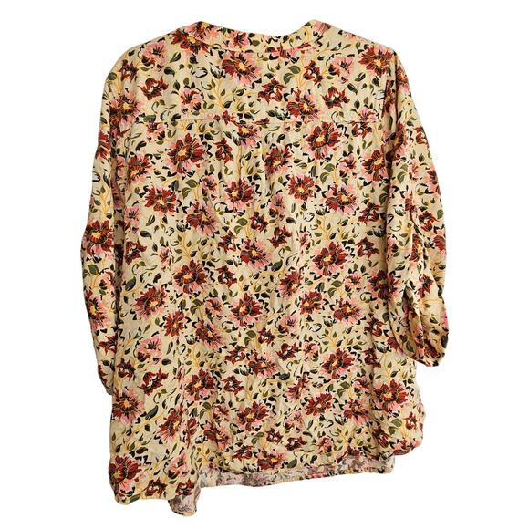 Torrid Harper Blouse Twill Floral Sand Romantic Feminine Plus Size 3X Brunch - Picture 8 of 8